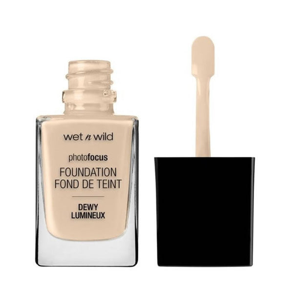 Wet N Wild Photo Focus Foundation Dewy Nude Ivory 28ml Jag Couture Beauty