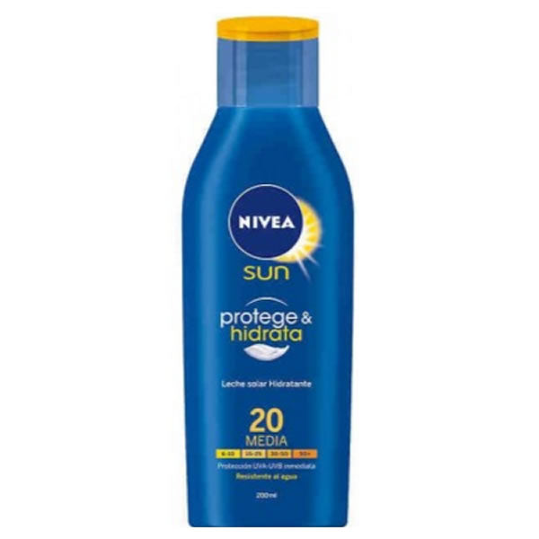 Nivea Sun Protect Und Feuchtigkeit Spf20 200ml